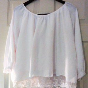 Chelsea & Theodore romantic white boho top